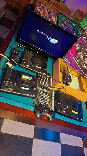 Sega Megadrive in original box.. tested and working perfect