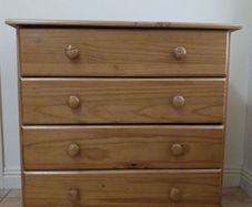 Chest of drawers