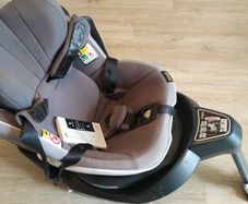 BeSafe iZi Turn i-Size car seat