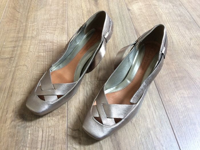 women shoes
