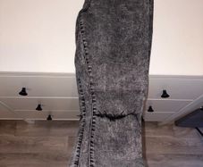 Grey jeans