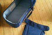 carry cot