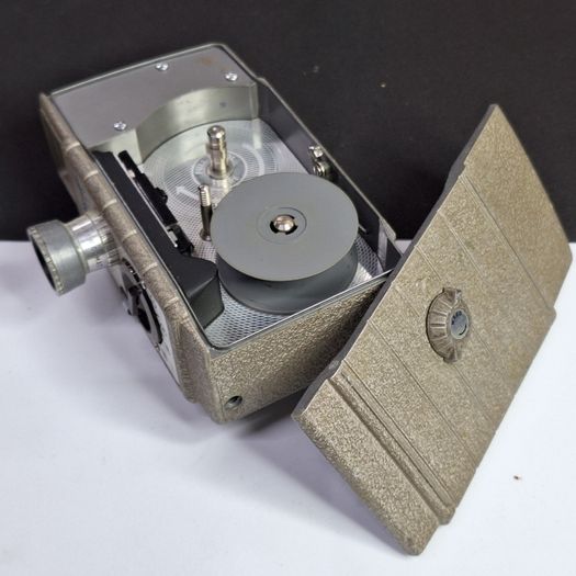 Bell & Howell ONE NINE 8mm Cinematic Movie Camera - Vintage USA Film Camera | 3 Months Warranty