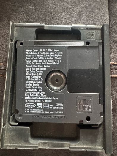 Divas live minidisc