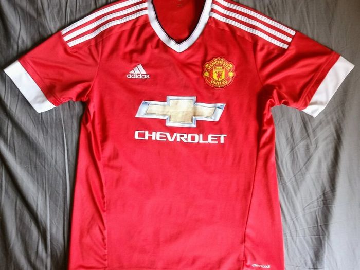 2015/16 Manchester United Adidas Home Jersey Size M Adults