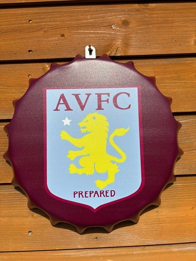 Aston Villa metal wall bottle cap