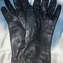 Black leather gloves Image 2