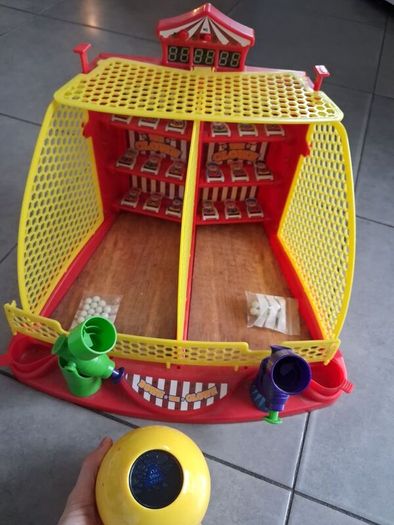 novelty magic 8 ball and arcade basketball