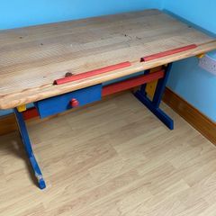 childs study desk