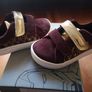 Clarks girls shoes gold&dark purple size 20 Image 3