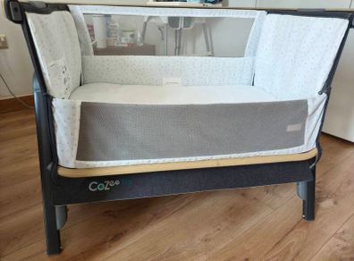 Tutti Bambini CoZee Lite Bedside Crib / Co-sleeper