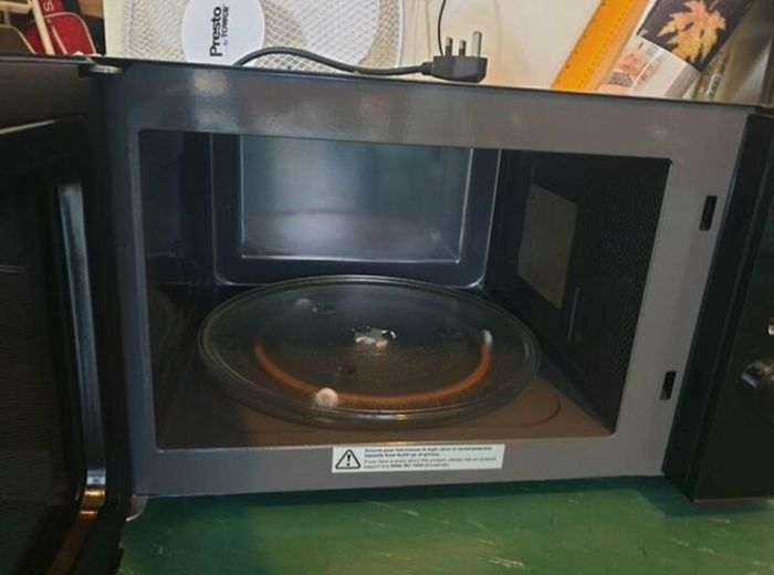 Microwave
