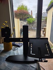 Ergotron Monitor & Laptop Lift Stand