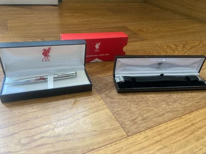 Liverpool FC Chrome Ball Point Pen + Bracelet