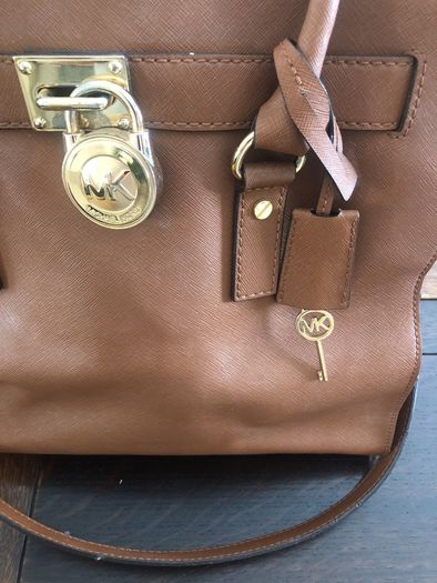 Micheal Kors Shoulder Bag