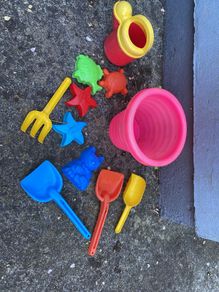beach garden toys