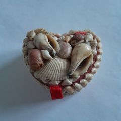 Vintage Sea Shell Ring/Trinket Box