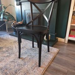 Crossback bentwood Chair