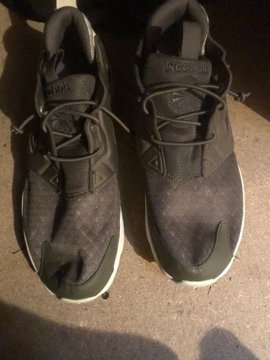 Ladies Runners - Size 7