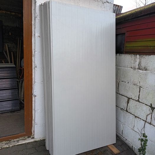 Insulated wall and roof panels