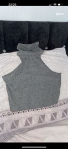 Grey ribbed halter neck crop top