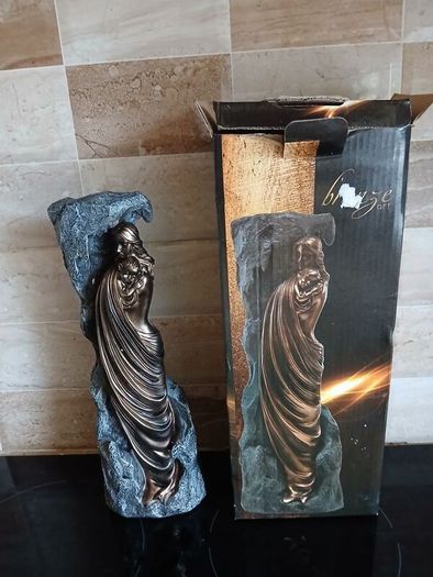 bronze statues