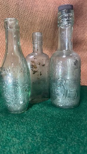3 old Bottles inc, a Schweppes skittle