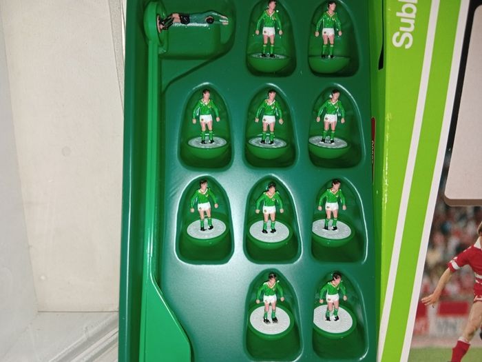 Rare Vintage Waddingtons 1990s Subbuteo Republic Of Ireland Series 63000  No 699 See All Pictures
