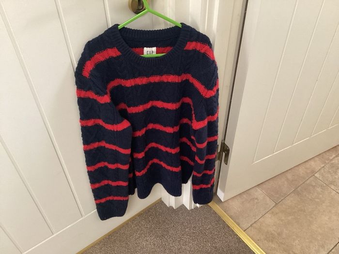 Gap jumper age 14/16