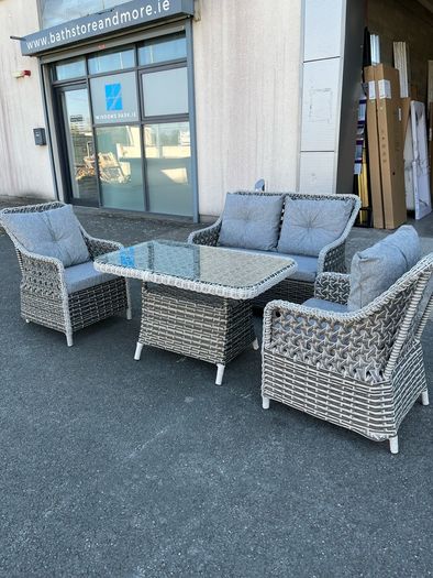 Special offer reduced to clear Brand new Garden Furniture