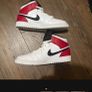 Jordan 1 mid white Image 3