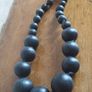 Vintage black wooden necklace. Image 3