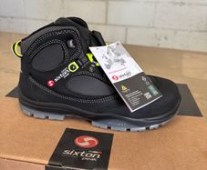 Brand new work boots size