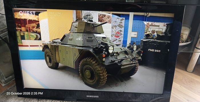 Two Tvs  32inch not smart