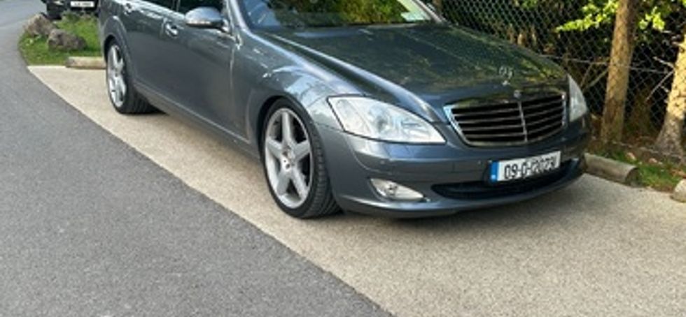2009 Mercedes Benz S320