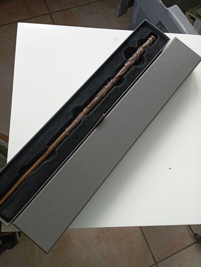 Authentic resin Hermoine Granger wand
