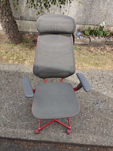 Gaming chair