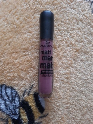 matt lipgloss