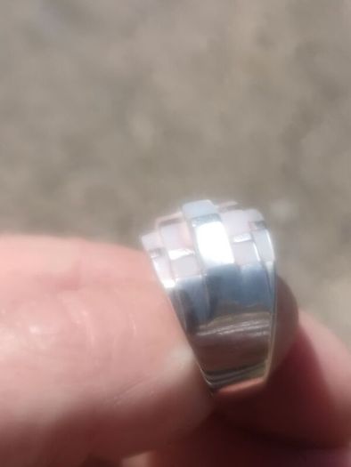 Stunning Mother Of Pearl Sterling Silver Ring