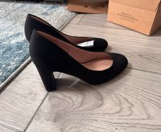 black heels