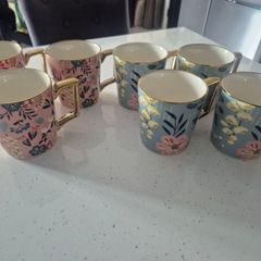 Cups x 7