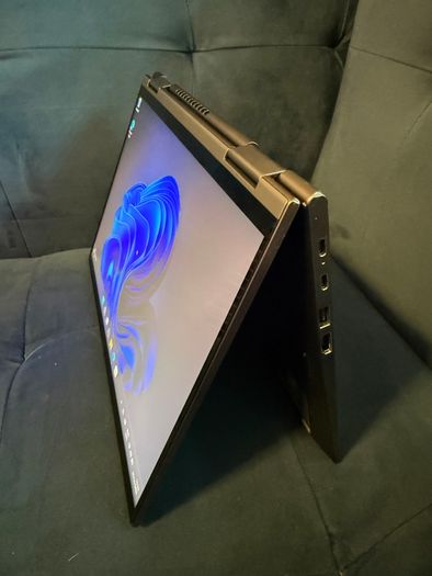 Lenovo X1 Yoga Gen 6 2in1 Laptop i7/16GB/512SSD/UHD