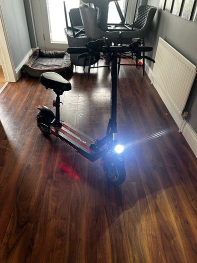 Kugo m4 Electric scooter
