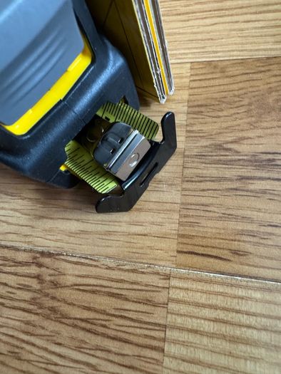 Stanley 8m magnetic measuring tape