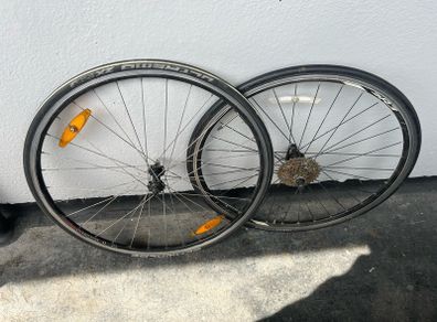 A Set of 9 Speed Racing wheels and tyres STRAIGHT WHEELS