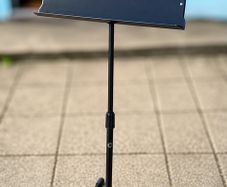 JS Professional Sheet Music Stand in good condition