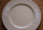 Boxed Cream Wedgwood Windsor Plate 17cm