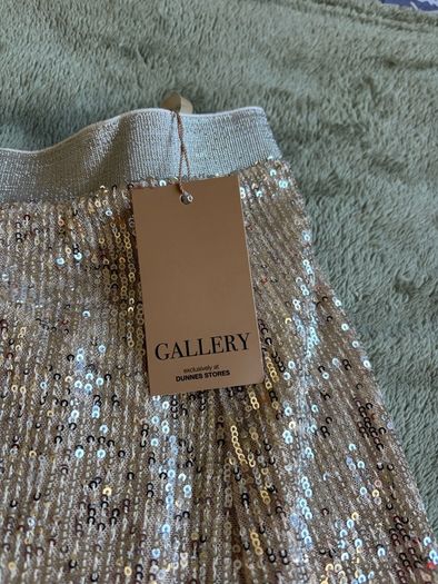 Brand New Dunnes Gallery Sequin Skirt UK 12
