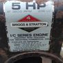 Brigg's and Stratton 5hp vertical engine Image 3
