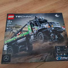 LEGO 42129 4x4 Mercedes-Benz Zetros Trial Truck